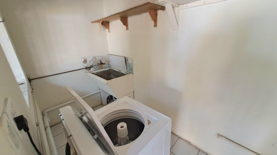17 Bedroom Property for Sale in Universitas Free State